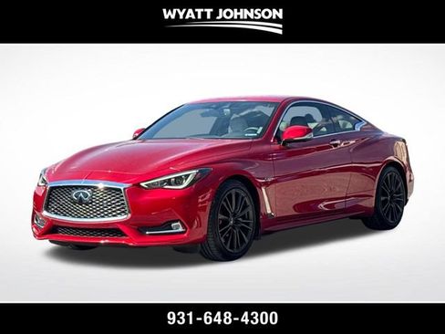 Used 2017 INFINITI Q60 Red Sport 400 AWD/4WD image 1