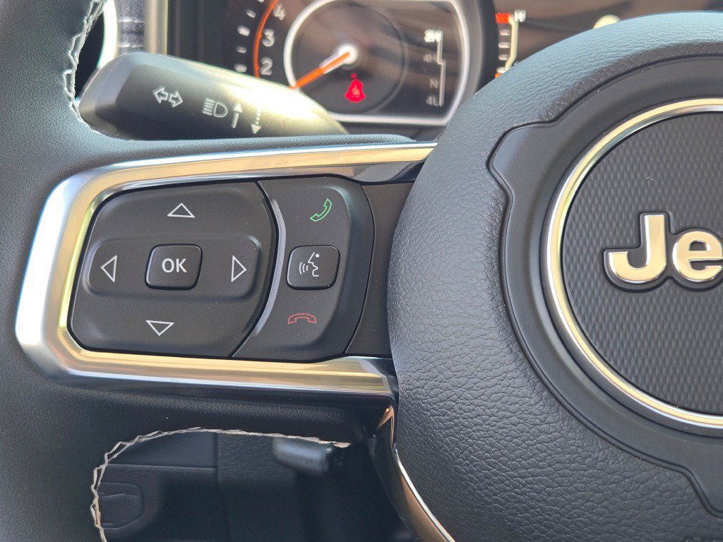 New 2026 Jeep Wrangler Unlimited Rubicon AWD/4WD image 36