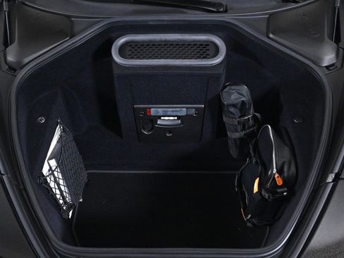 Used 2025 McLaren 750S Spider image 24