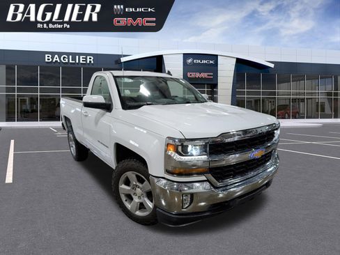Used 2018 Chevrolet Silverado 1500 LT w/ LT Convenience Package image 1