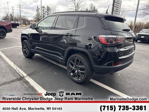 New 2026 Jeep Compass Latitude AWD/4WD image 7