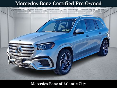Certified 2025 Mercedes-Benz GLS 450 4MATIC image 3