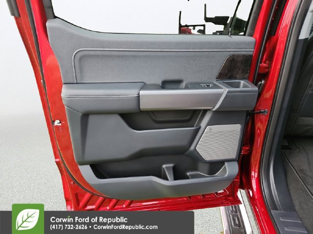 New 2026 Ford F350 Lariat w/ Chrome Package AWD/4WD image 28