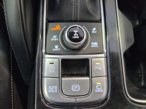 Used 2022 Kia Telluride SX w/ SX Prestige Package image 31