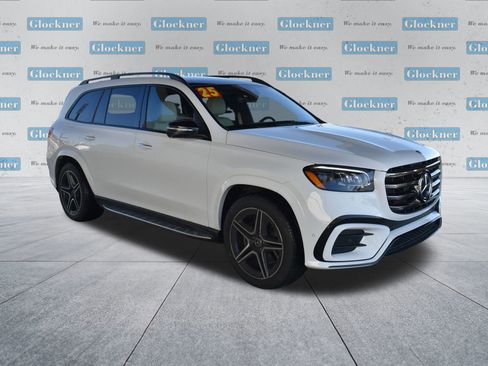 Used 2025 Mercedes-Benz GLS 450 4MATIC image 3
