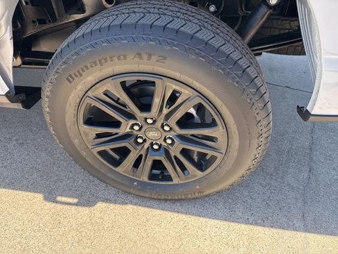 Used 2025 Ford F150 Platinum w/ Equipment Group 702A High image 11