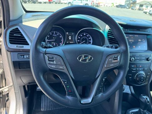 Used 2018 Hyundai Santa Fe Sport w/ 2.4L Value Package 02 AWD/4WD image 15
