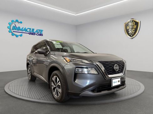 Used 2021 Nissan Rogue SV image 6