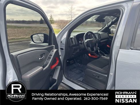 Certified 2024 Nissan Frontier PRO-4X w/ Off-Road Protection Package AWD/4WD image 12