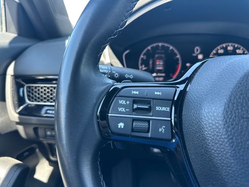 Used 2023 Honda Civic Sport image 18