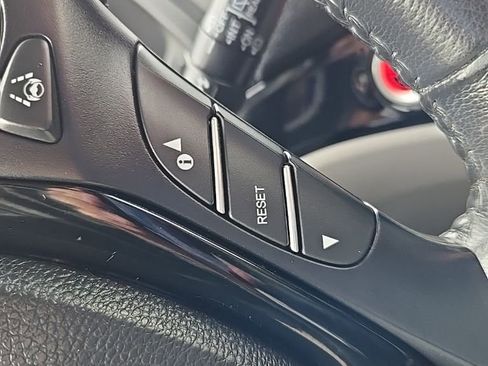 Used 2018 Honda Pilot Touring image 13