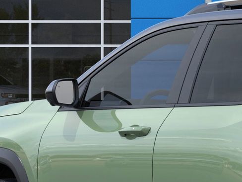 New 2026 Chevrolet Equinox LT w/ Convenience Package II image 12