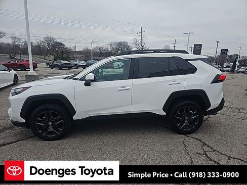 Used 2024 Toyota RAV4 Adventure image 7