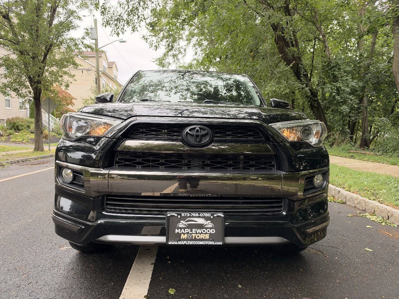 Used 2019 Toyota 4Runner Limited AWD/4WD image 3