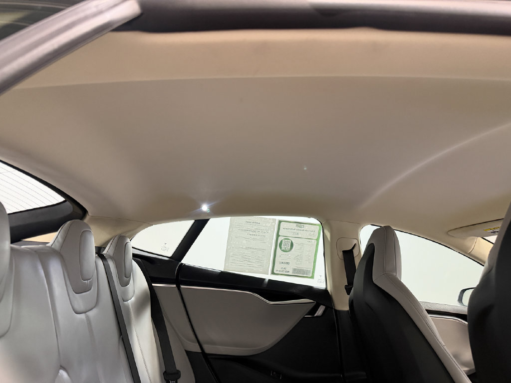 Used 2013 Tesla Model S Performance RWD image 16