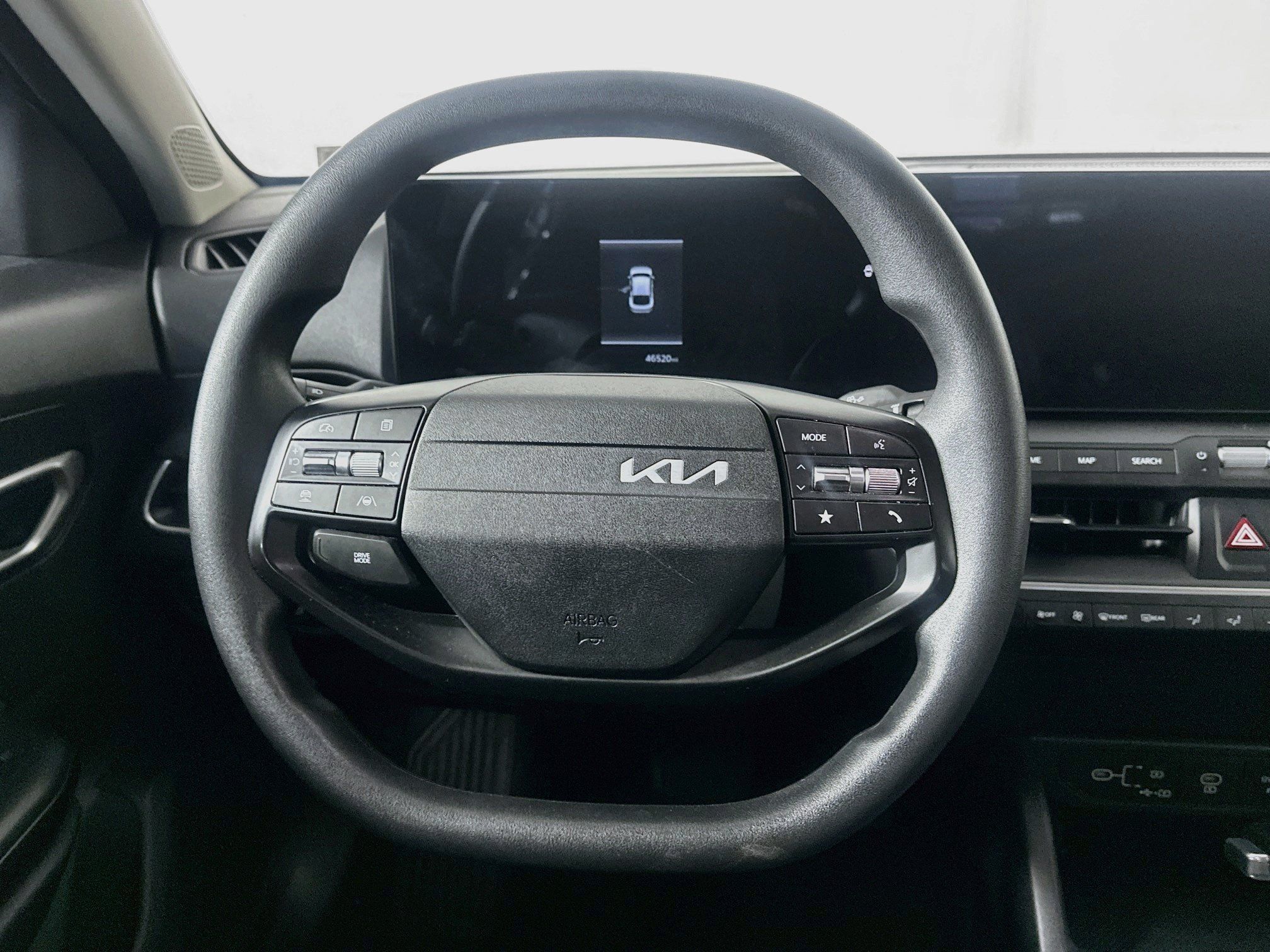 Used 2025 Kia K4 FWD image 18