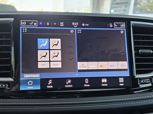 New 2026 Chrysler Pacifica Select FWD image 26