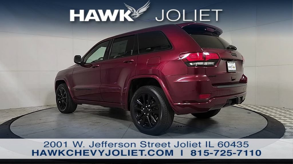 Used 2022 Jeep Grand Cherokee Laredo X AWD/4WD image 6