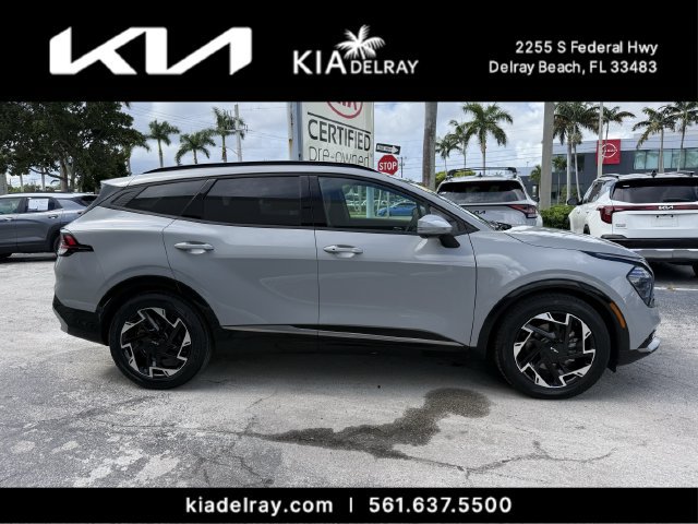 Certified 2024 Kia Sportage SX FWD image 2