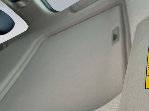 Used 2016 Mitsubishi Outlander SEL FWD image 31