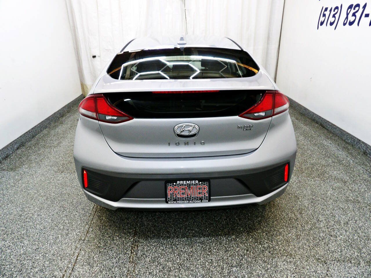 Used 2020 Hyundai Ioniq Blue FWD image 5