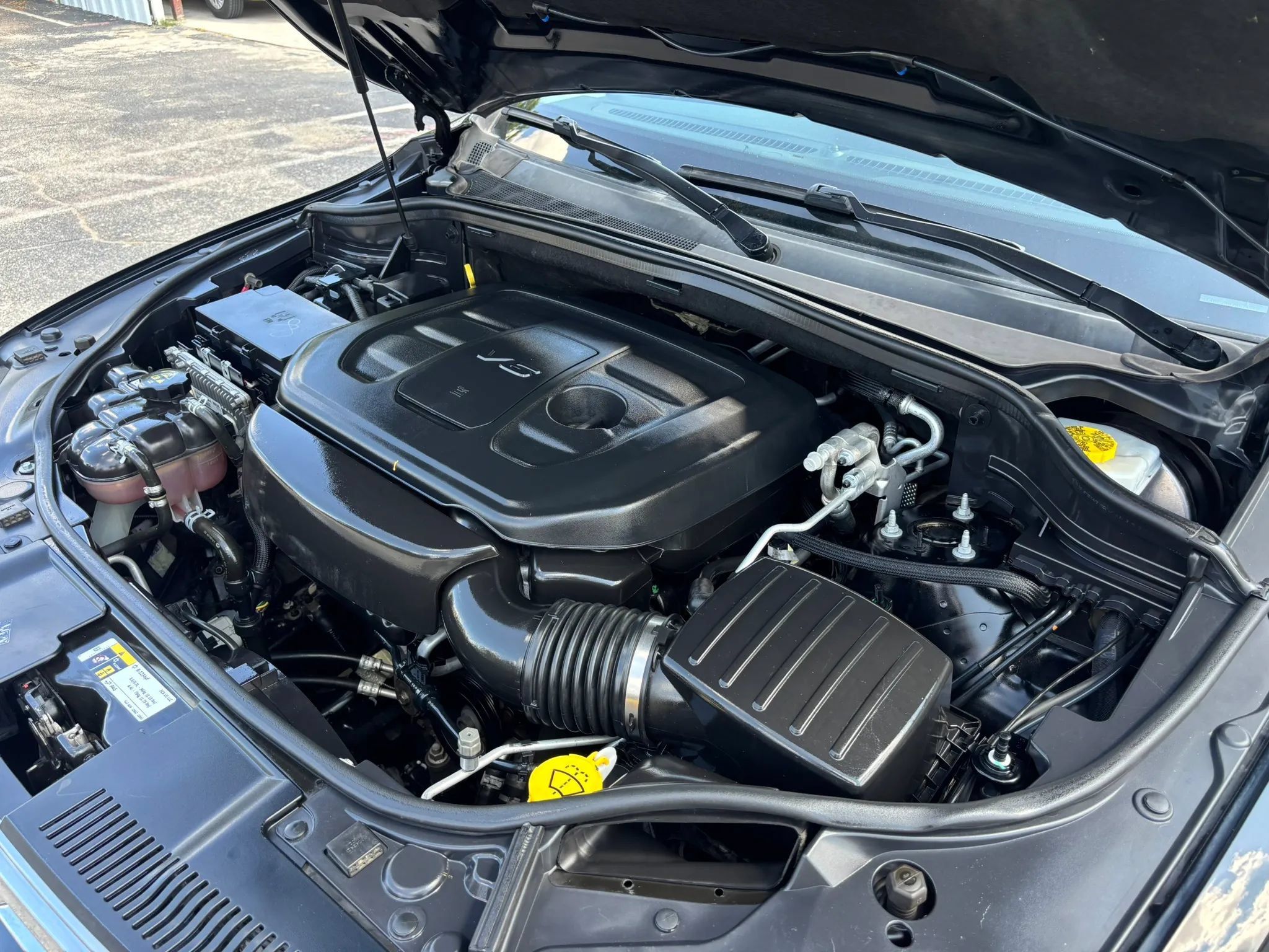 Used 2019 Dodge Durango SXT AWD/4WD image 79