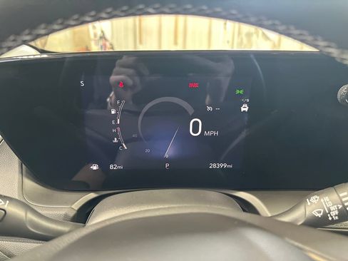 Used 2024 Buick Encore GX Preferred w/ Comfort Package AWD/4WD image 23