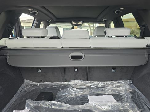 New 2026 BMW X5 sDrive40i w/ Executive Package RWD image 7