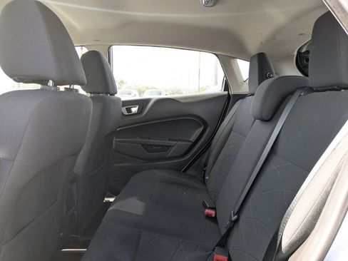 Used 2015 Ford Fiesta SE image 14