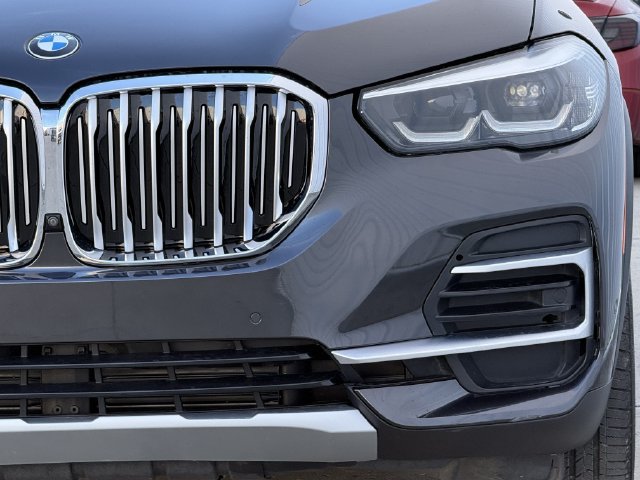 Used 2023 BMW X5 xDrive40i w/ Premium Package AWD/4WD image 10