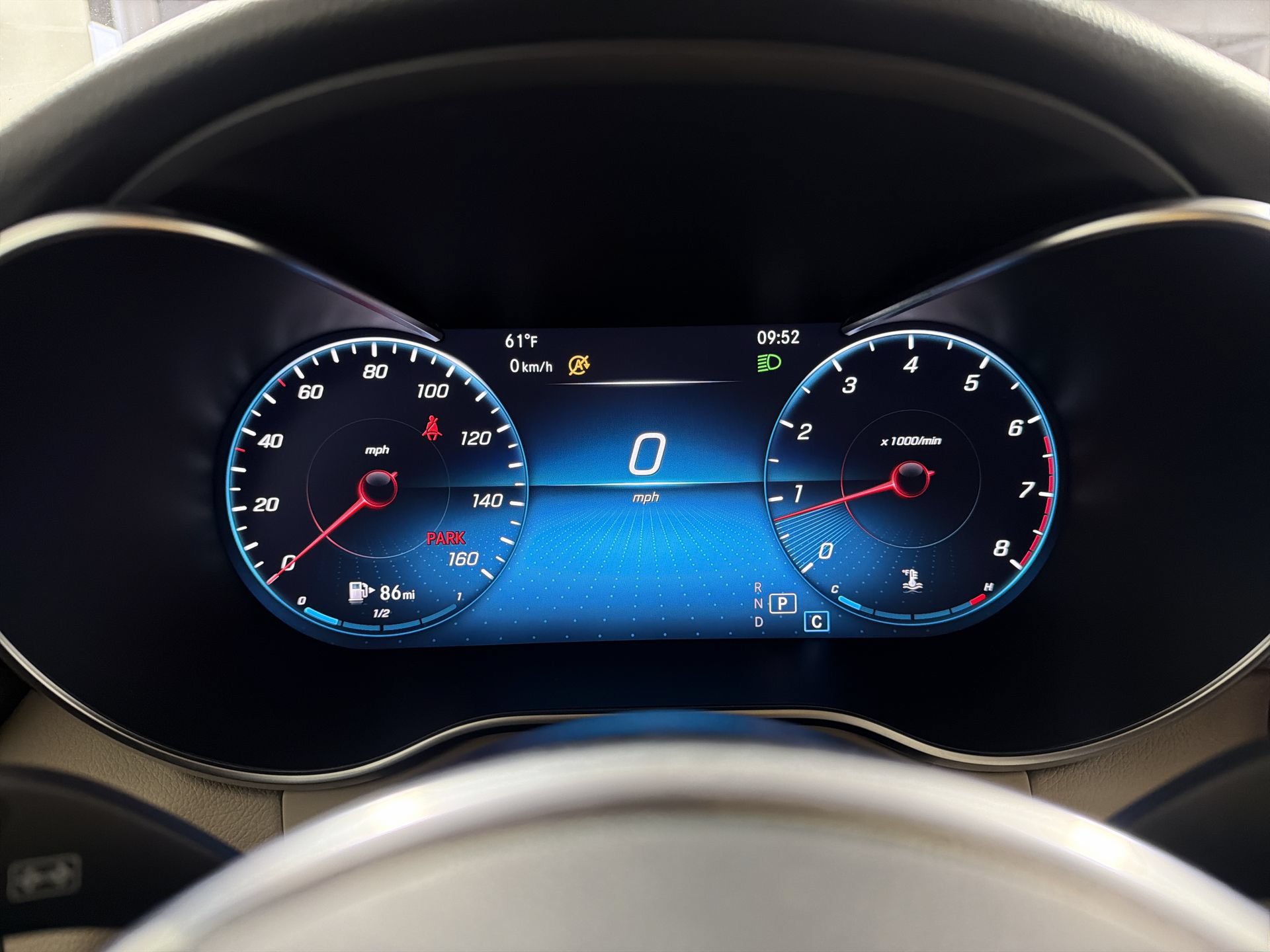 Used 2020 Mercedes-Benz GLC 300 4MATIC image 17
