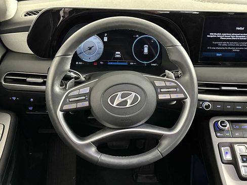 Used 2025 Hyundai Palisade SEL FWD image 14