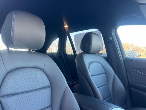 Used 2022 Mercedes-Benz GLC 300 GLC 300 image 14