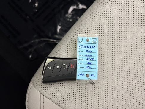 Used 2024 Lexus RX 350 Premium w/ Convenience Package AWD/4WD image 30