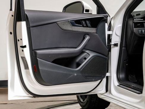 Used 2023 Audi A4 2.0T Premium w/ Convenience Package image 46