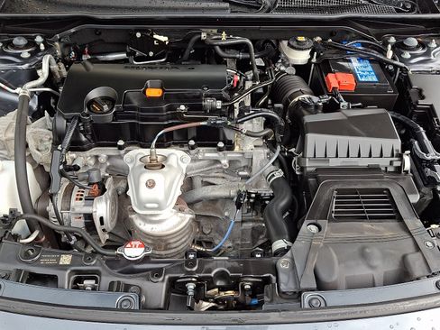 Used 2024 Honda Civic Sport image 27