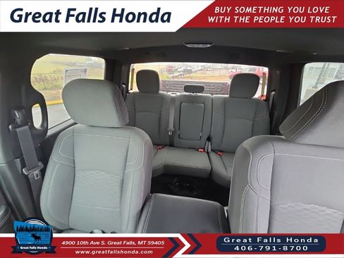 Used 2026 RAM 2500 Big Horn AWD/4WD image 25