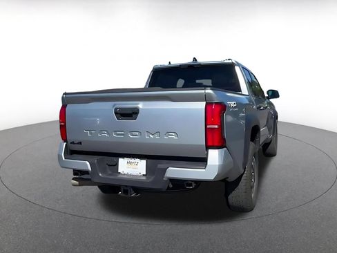 Used 2025 Toyota Tacoma TRD Off-Road AWD/4WD image 14