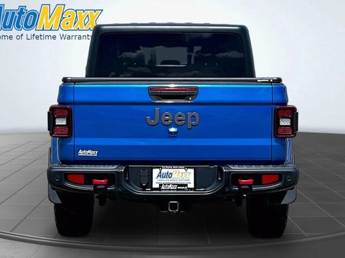 Used 2021 Jeep Gladiator Rubicon w/ Uconnect 4C Nav & Sound Group AWD/4WD image 5