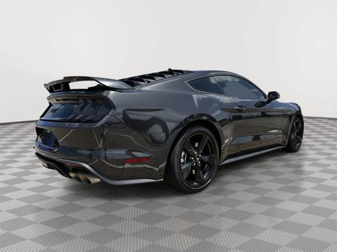 Used 2022 Ford Mustang GT Premium w/ Equipment Group 401A RWD image 6