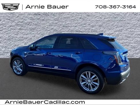 Certified 2025 Cadillac XT5 Sportv AWD/4WD image 8