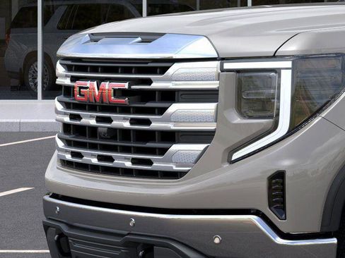 New 2026 GMC Sierra 1500 SLE image 13
