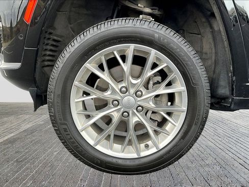 Used 2021 Jeep Grand Cherokee L Summit w/ Advanced Protech Group IV image 35