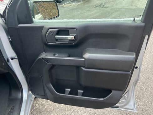 Certified 2022 Chevrolet Silverado 1500 Custom image 6