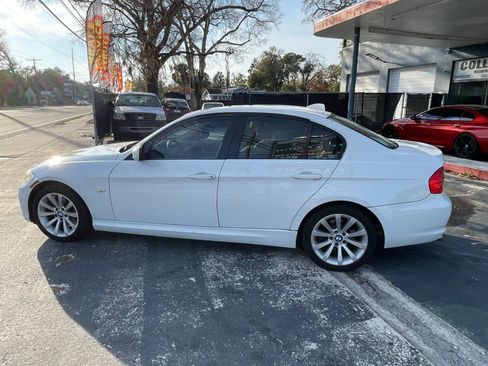 Used 2011 BMW 328i Sedan RWD image 6
