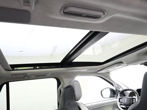 New 2026 Lincoln Navigator Black Label image 17