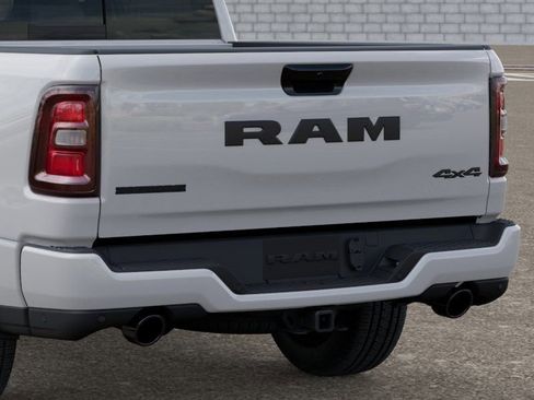 New 2026 RAM 1500 4x4 Crew Cab image 13