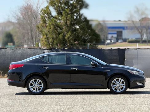 Used 2013 Kia Optima EX w/ Premium Pkg image 7