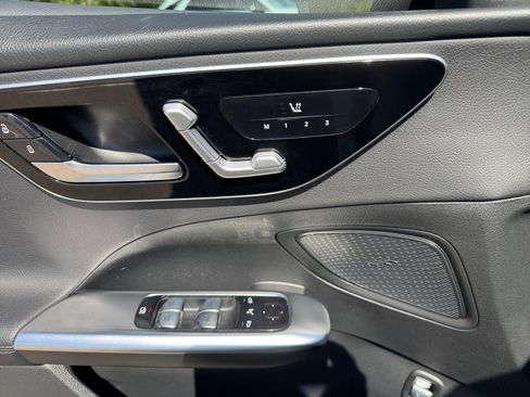 Used 2022 Mercedes-Benz C 300 Sedan image 27