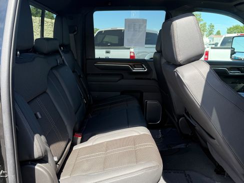 Used 2025 Chevrolet Silverado 2500 High Country w/ Z71 Off-Road Package AWD/4WD image 34